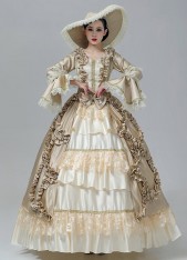 Vintage Medieval Champagne Marie Antoinette Dress Long Sleeve Lace Rococo Wedding Gown Vintage Medieval Champagne Marie Antoinette Dress Long Sleeve Lace Rococo Wedding Gown